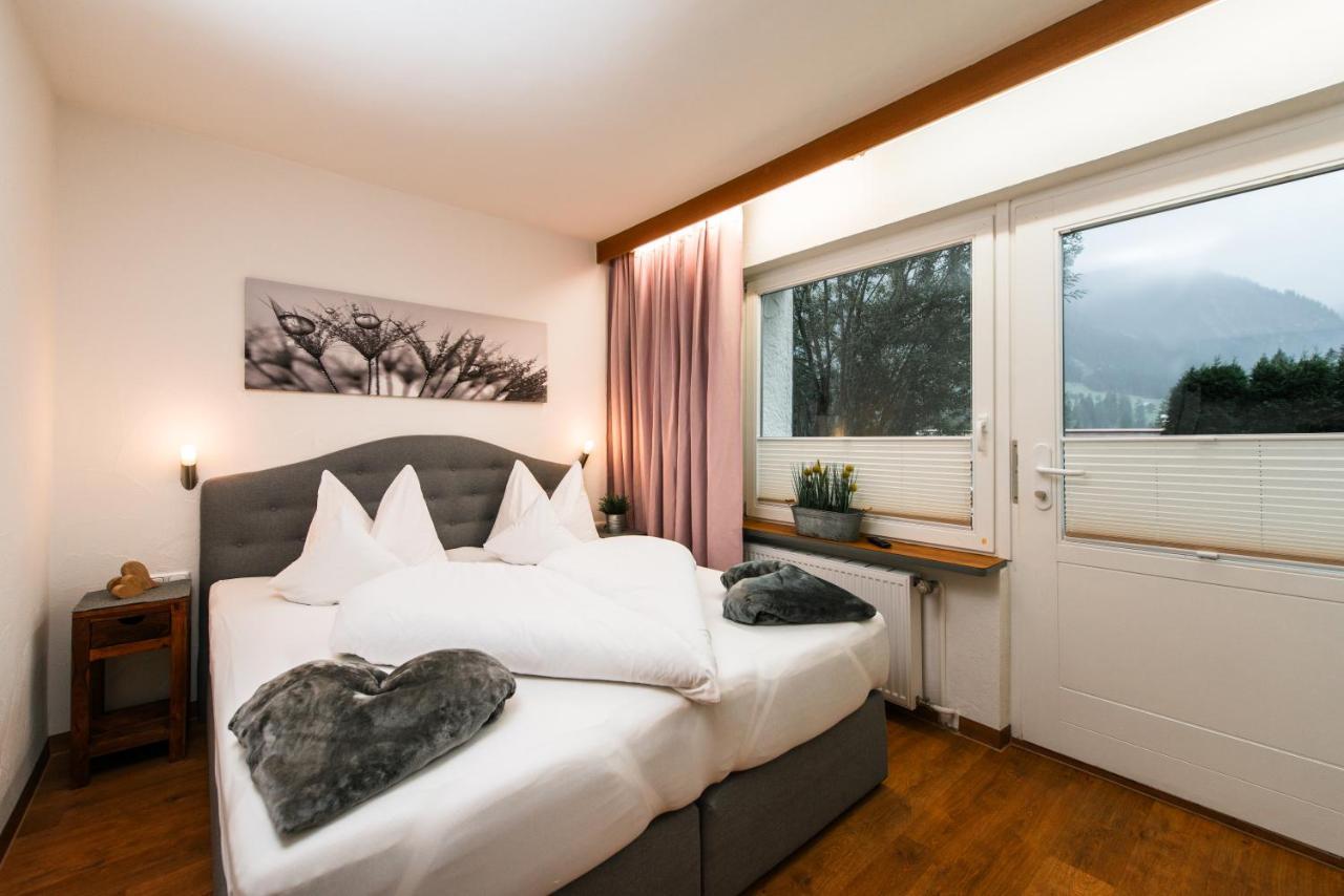 Gaestehaus Wildbach Mittelberg Exterior foto
